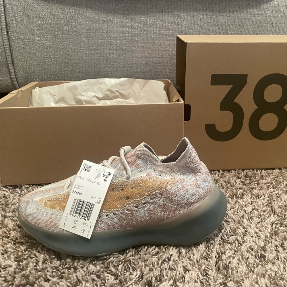 NWT- Adidas Yeezy 380 size 6